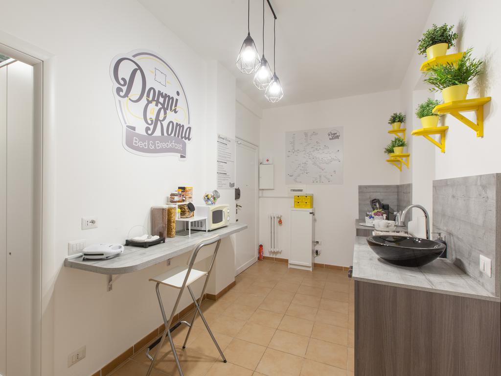 Dormi A Roma Bed and Breakfast Buitenkant foto
