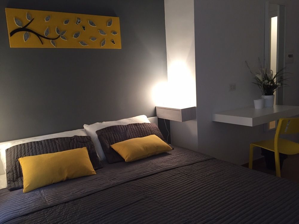 Dormi A Roma Bed and Breakfast Buitenkant foto